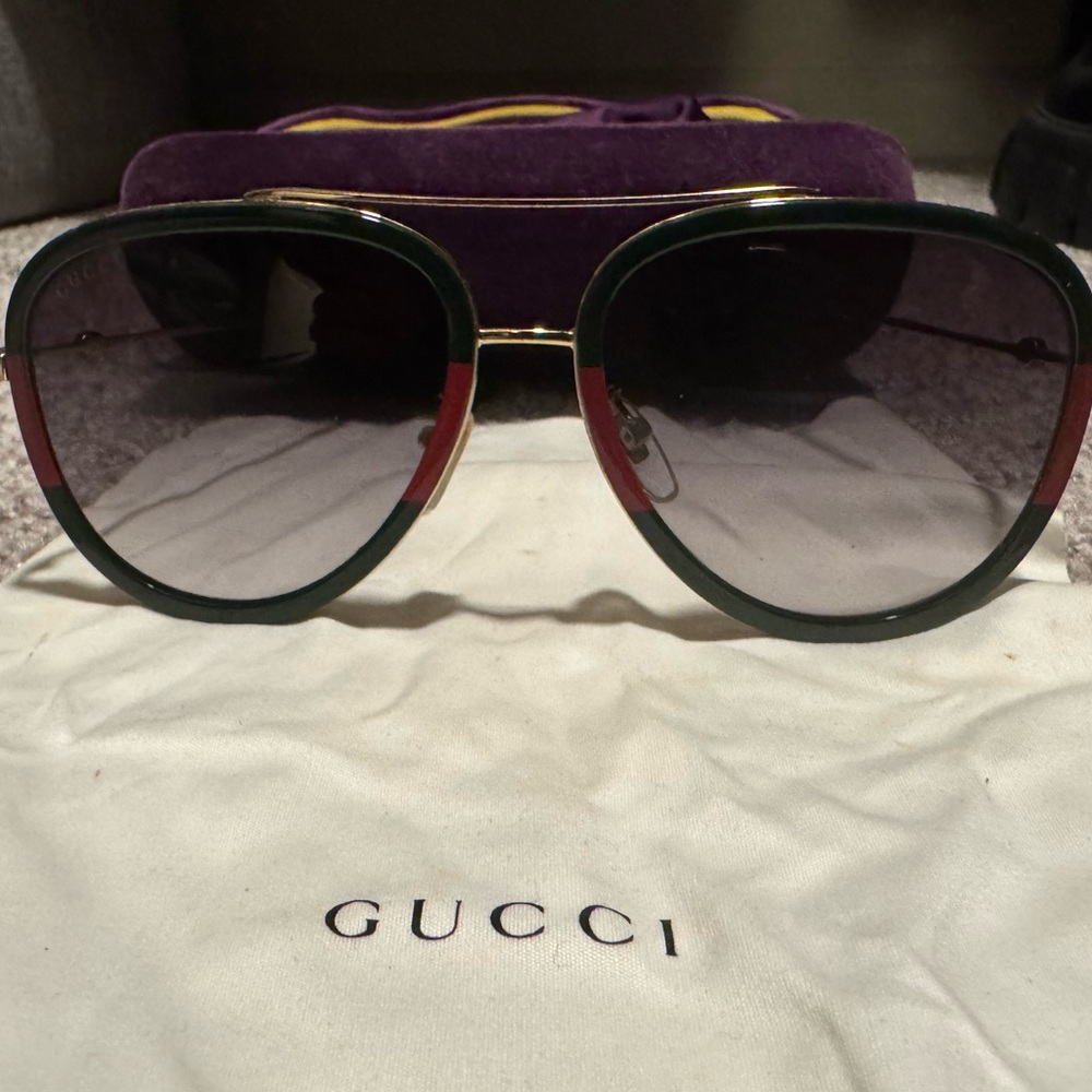 Gucci Women's Sunglasses with Green and Red Highlights